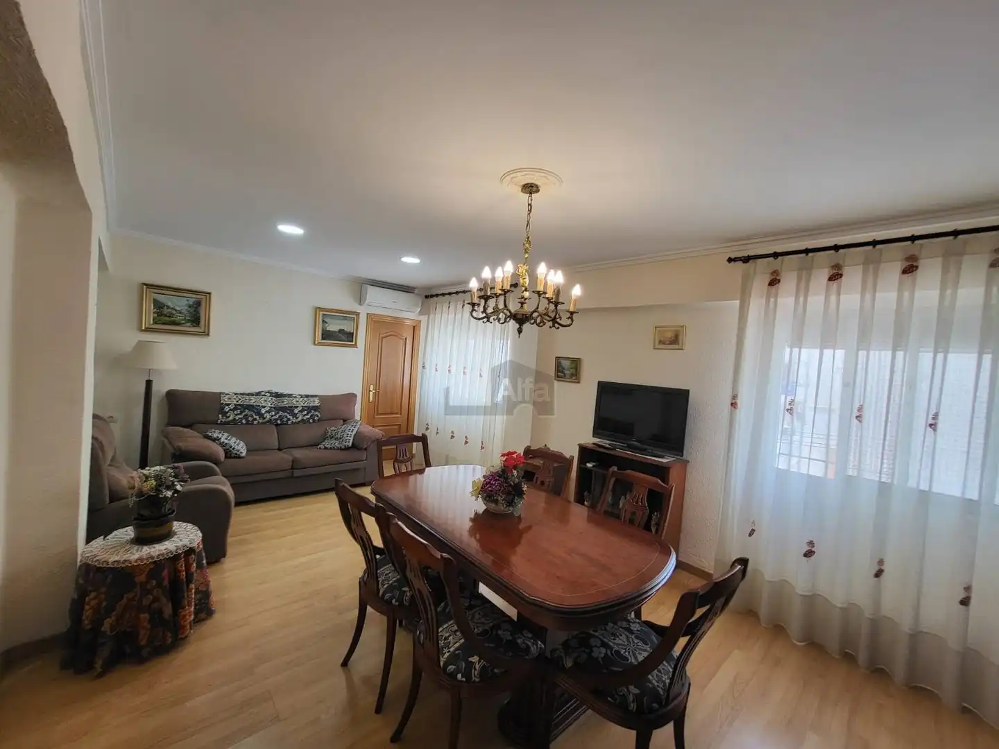 Flat for rent in Carrer de Conchita Piquer, 10, El Calvari