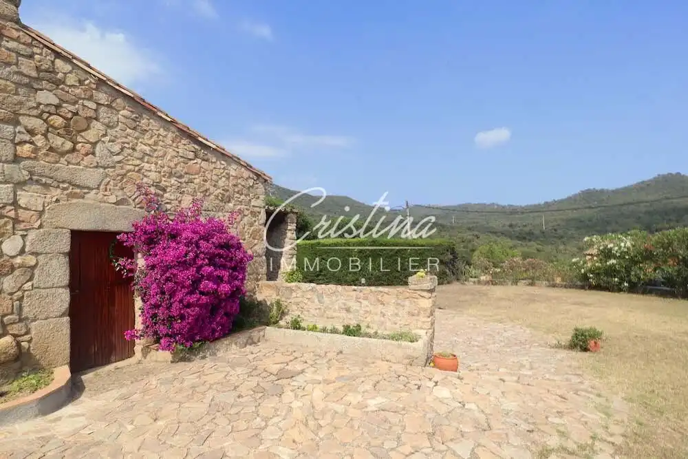 Außenansicht von Country house zum Verkauf in Santa Cristina d'Aro mit Heizung, Privatgarten und Schwimmbad