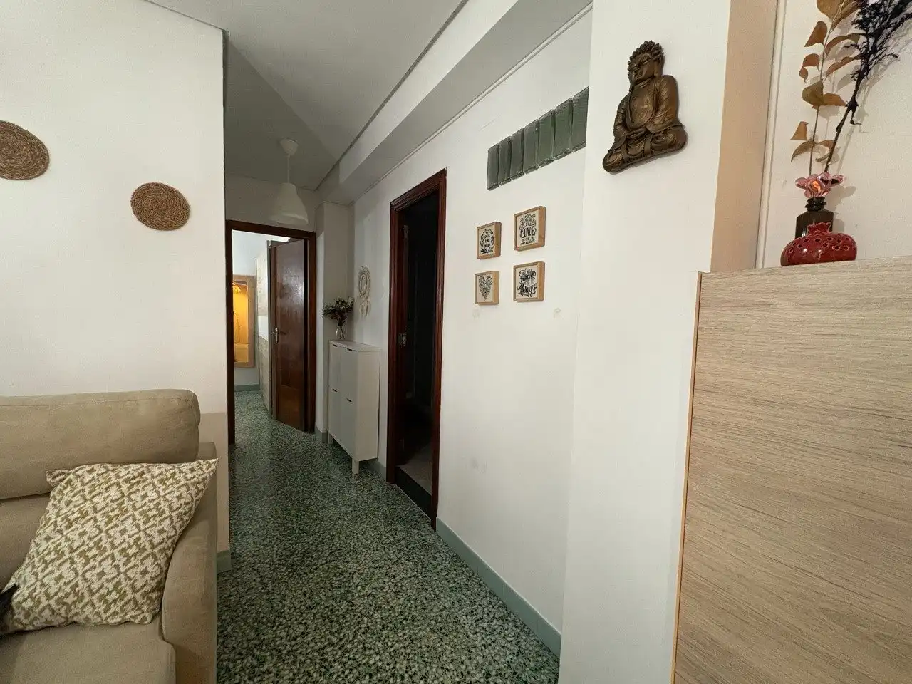 Wohnung zum Verkauf in Cullera mit Klimaanlage, Privatgarten und Terrasse
