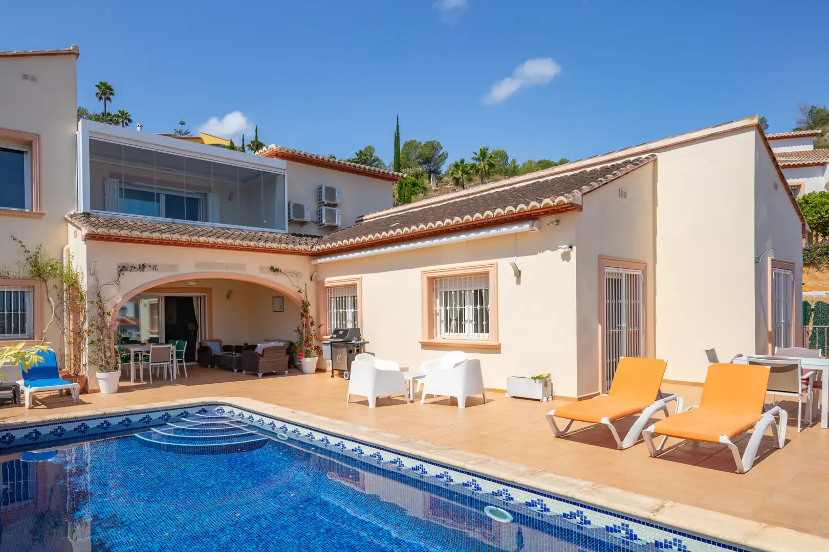Vista exterior de Casa o chalet en venta en Jávea / Xàbia con Aire acondicionado, Jardín privado y Terraza