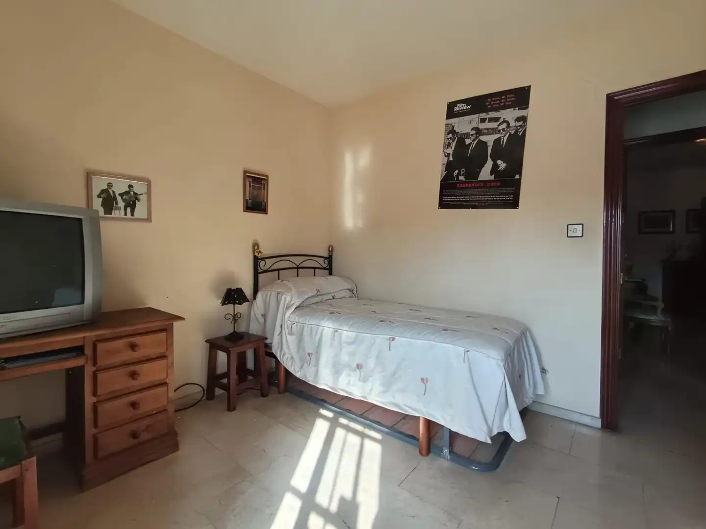 Bedroom of Flat for sale in Córdoba  with Air Conditioner, Terrace and Storage room