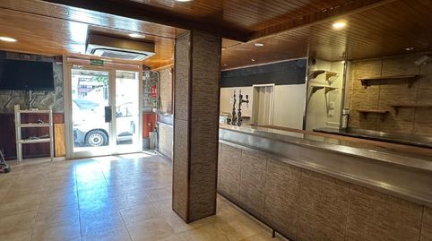 Edifici en venda amb local amb llicència i pisos llogats