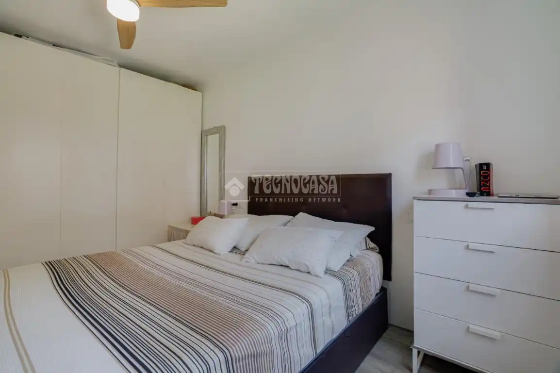 Dormitori de Pis en venda en Sant Feliu de Llobregat amb Aire condicionat i Balcó