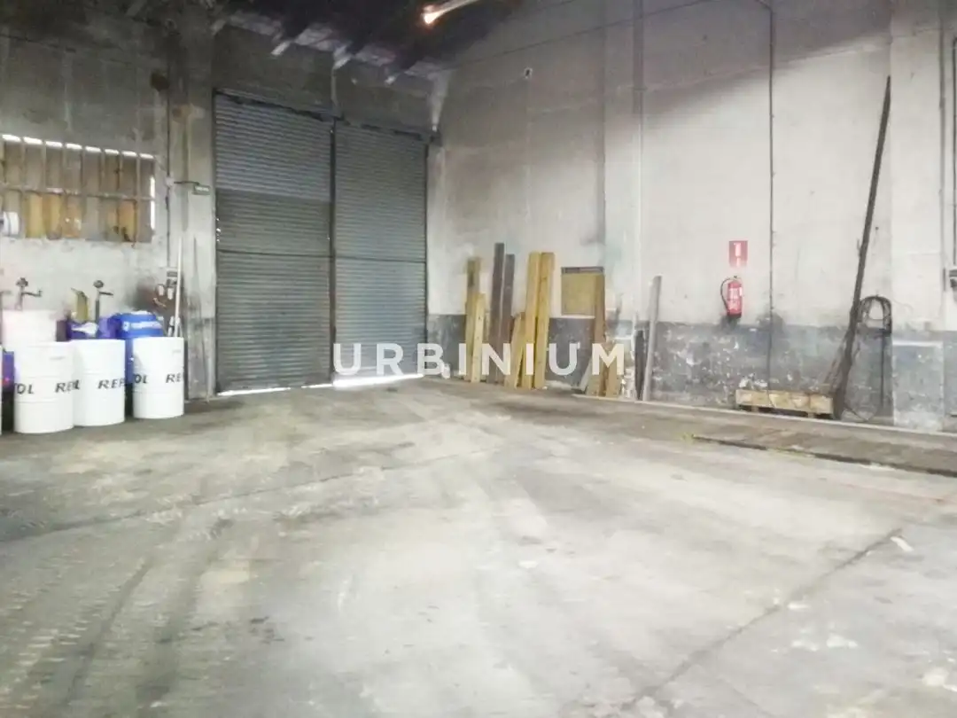 Nau industrial de lloguer en Santa Cristina d'Aro