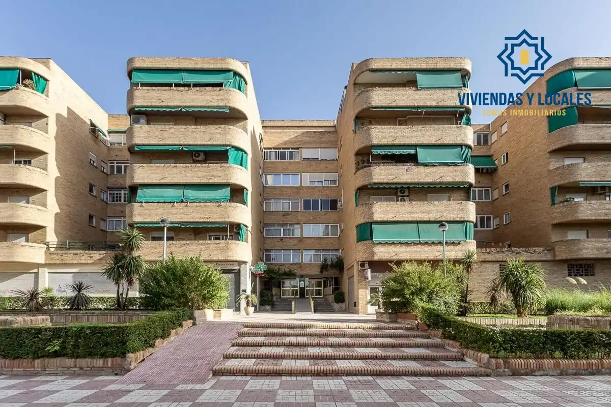 Piso con terraza en venta en Calle del Profesor Agustín Escribano 7