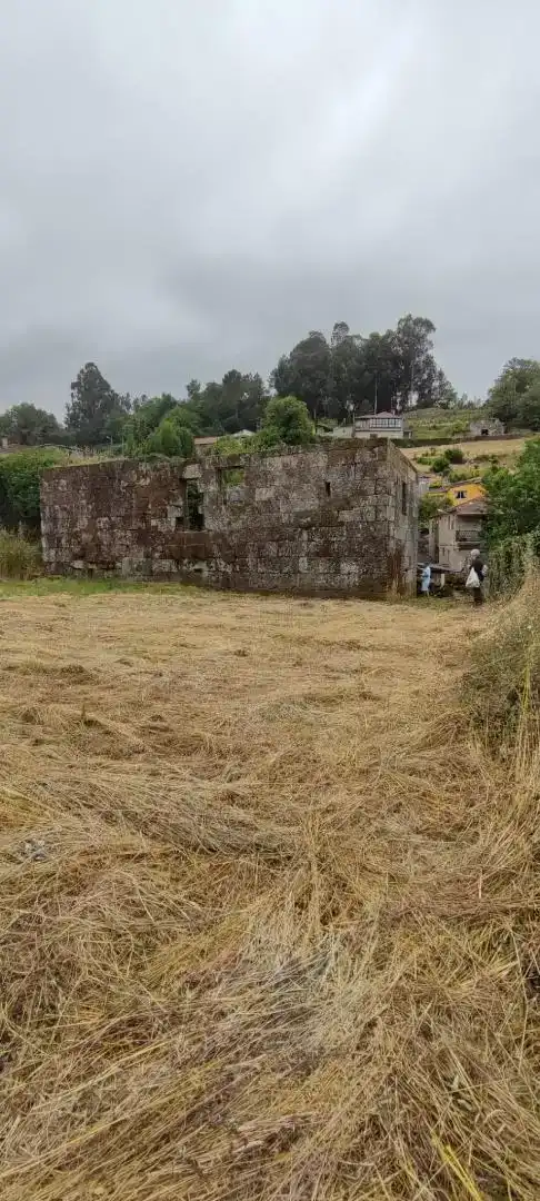 Terreno en venta en Beade 