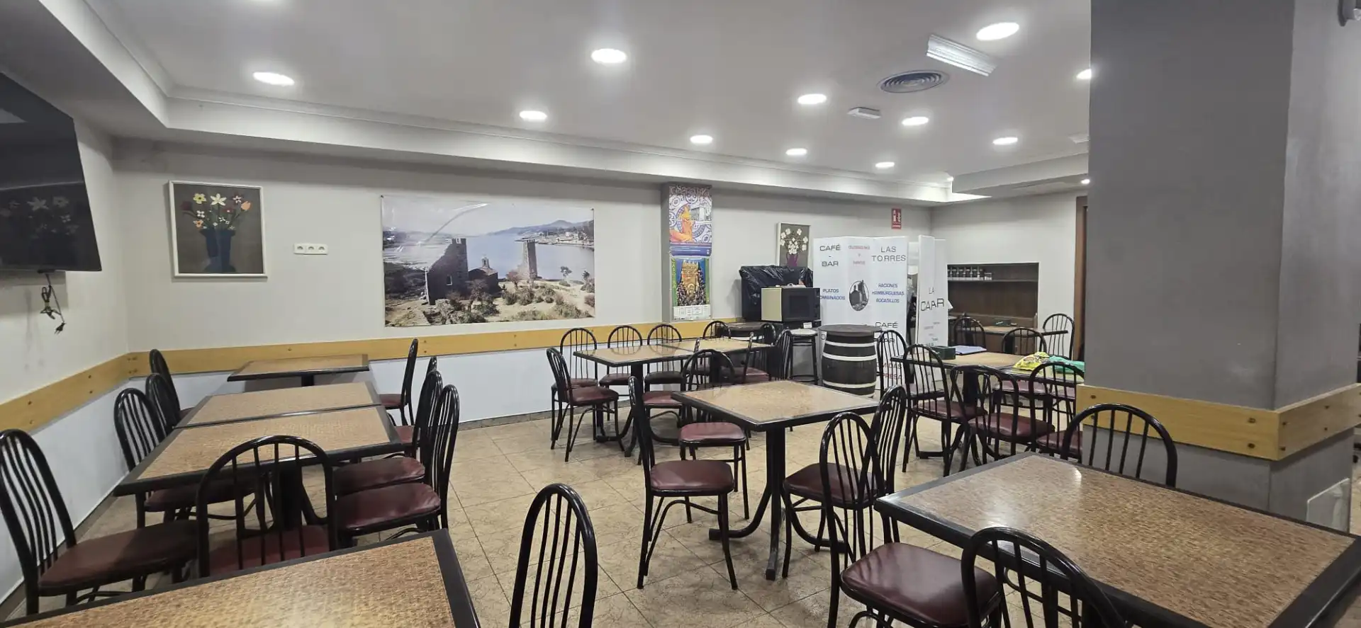 Local en venta en San Sebastián de los Reyes con Aire acondicionado, Calefacción y Amueblado