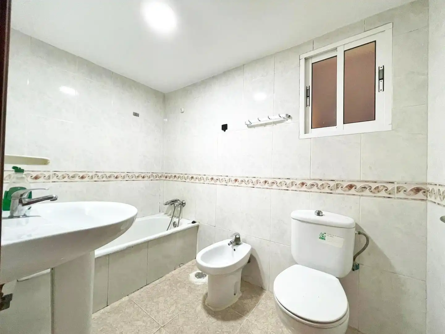 Bathroom of Flat for sale in Málaga