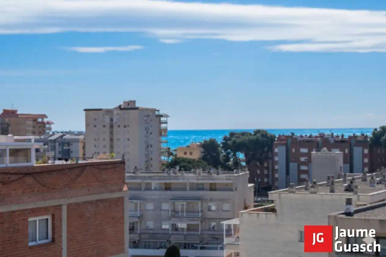 Dormitori de Àtic en venda en Torredembarra amb Aire condicionat, Calefacció i Parquet