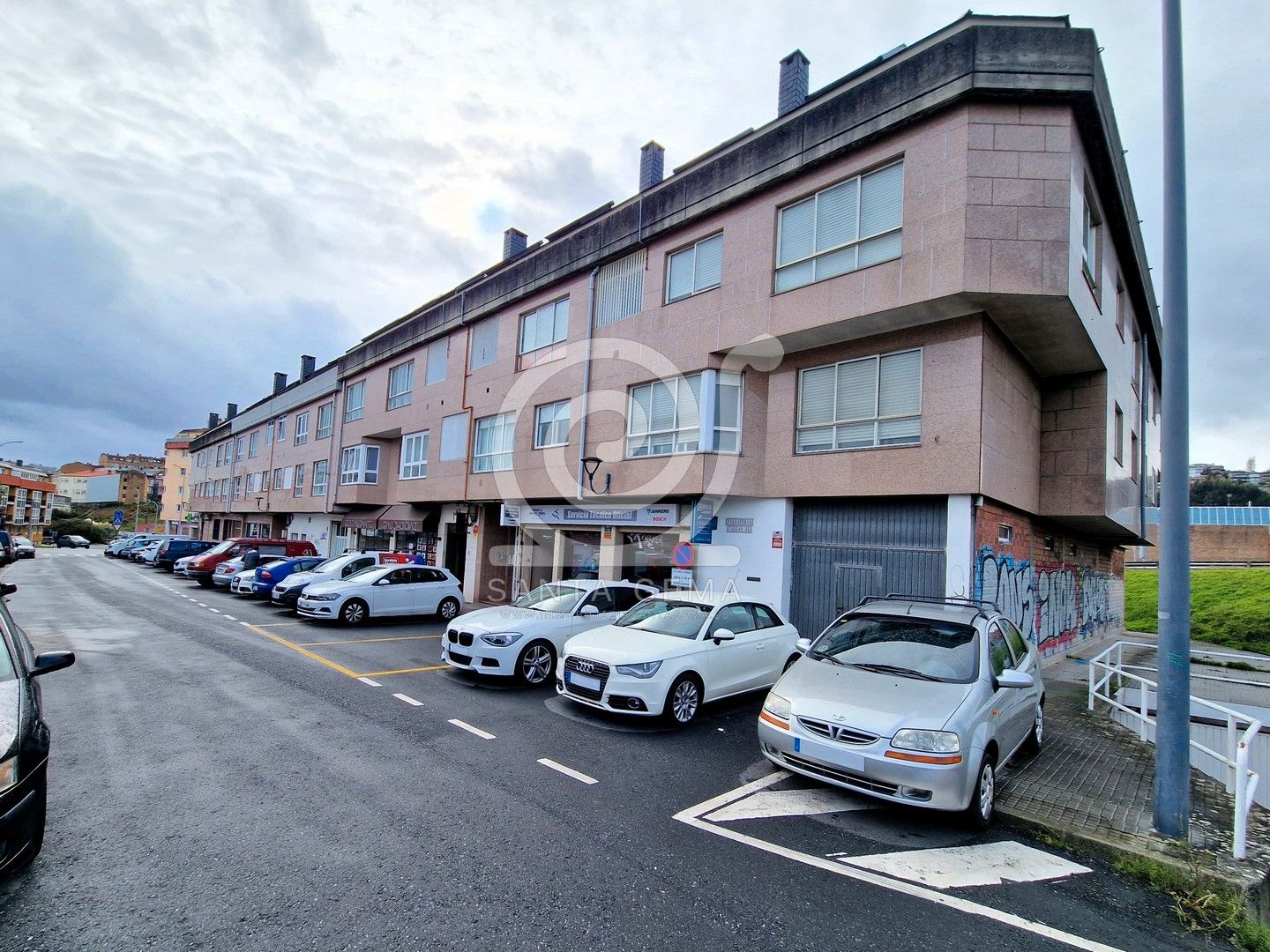 Vista exterior de Dúplex en venda en A Coruña Capital  amb Calefacció i Traster