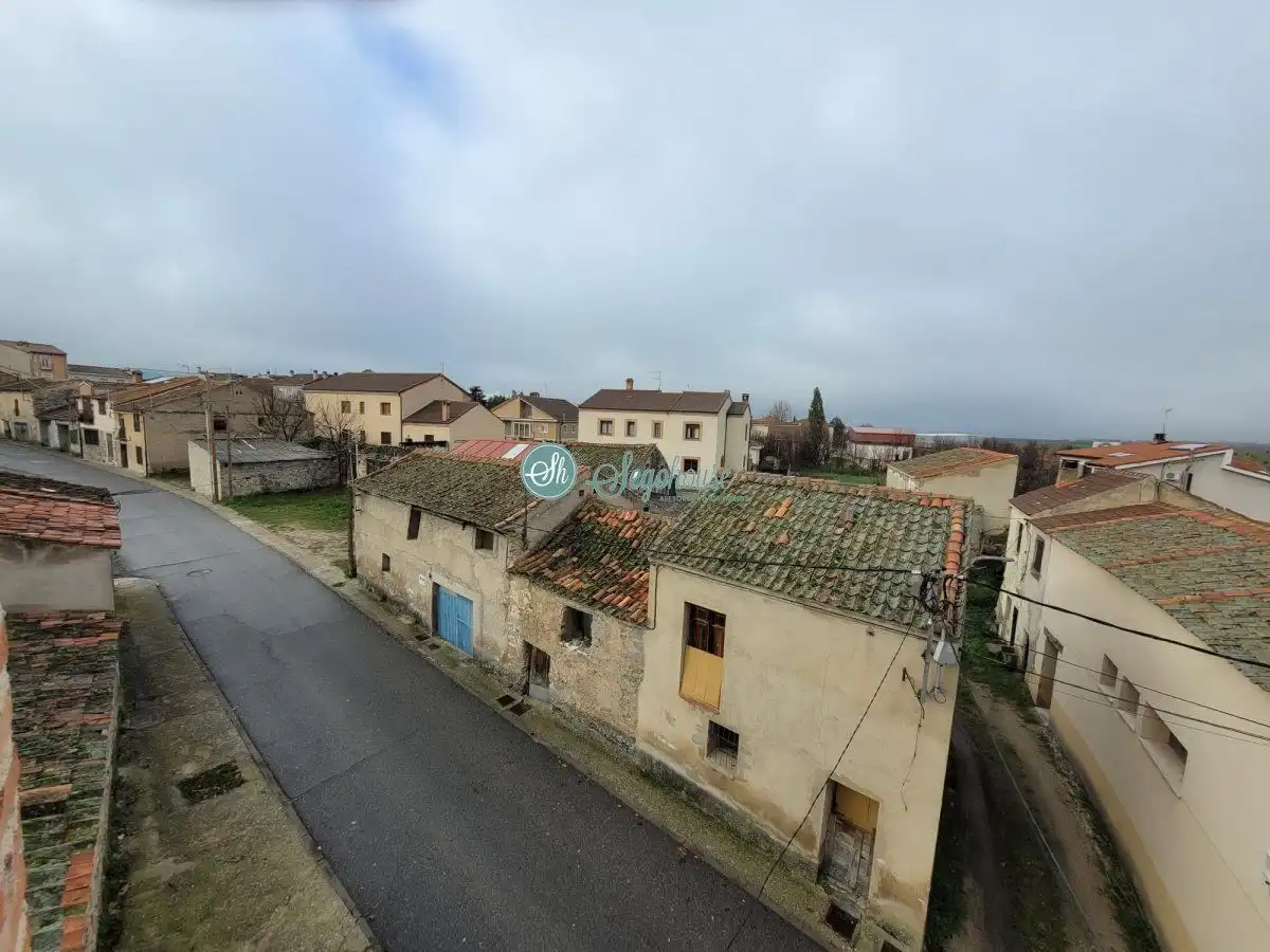 Casa o chalet en venta en Segovia con Calefacción, Terraza y Trastero