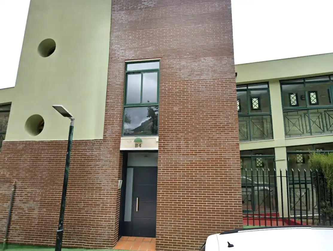 Vista exterior de Pis en venda en Jaén