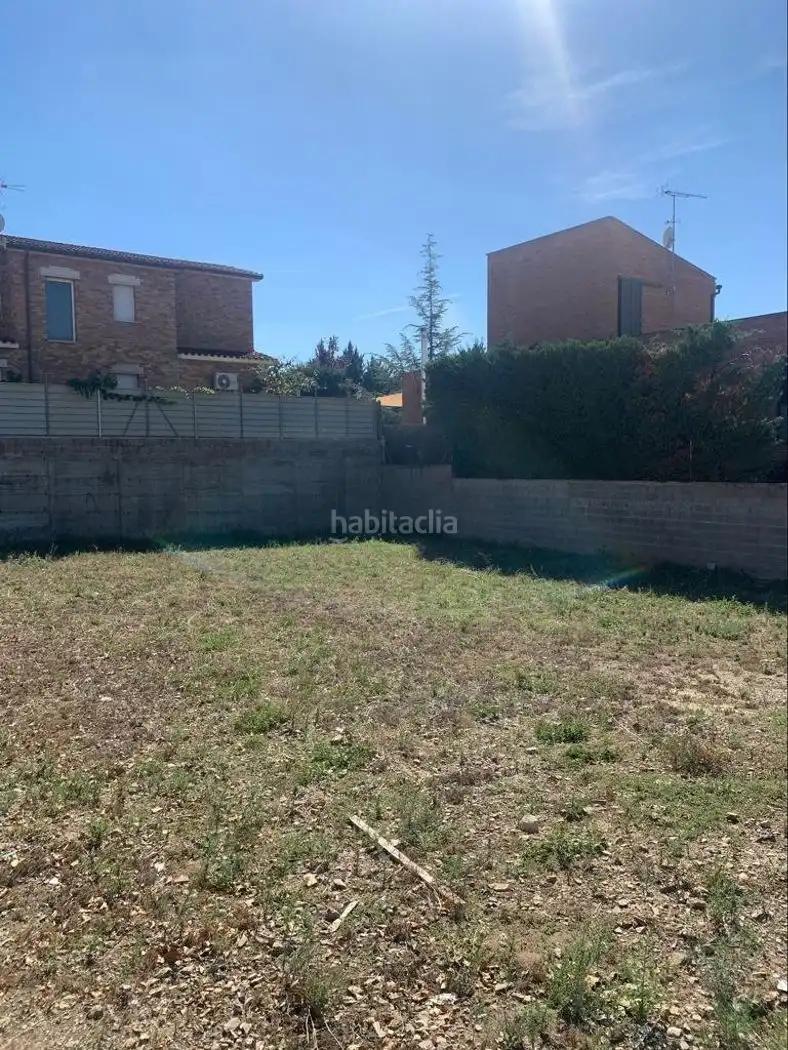 Terreny residencial en venda a Avinguda Francesc Macià 54, imagen 3