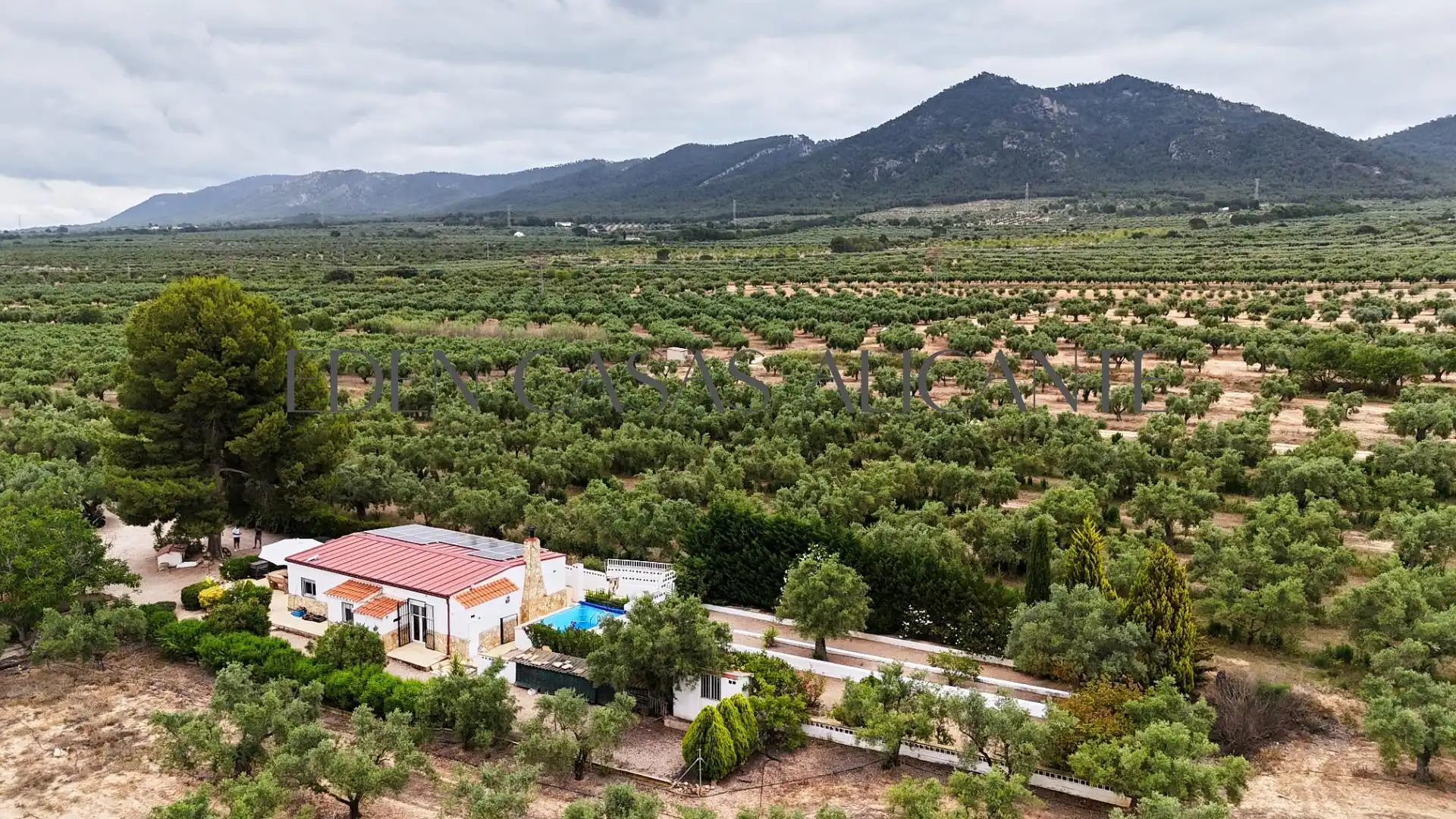 Casa o chalet en venta en Biar con Aire acondicionado, Calefacción y Jardín privado