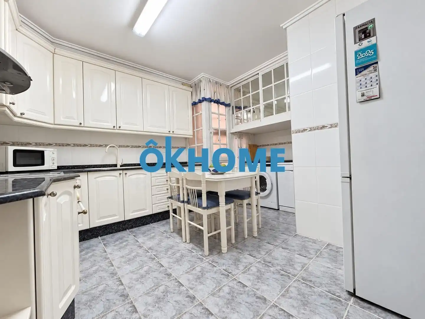 Piso con terraza en venta en Extramurs, imagen 4