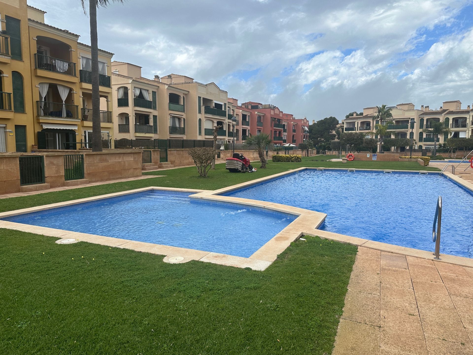 Piscina de Pis en venda en Llucmajor amb Aire condicionat, Calefacció i Terrassa