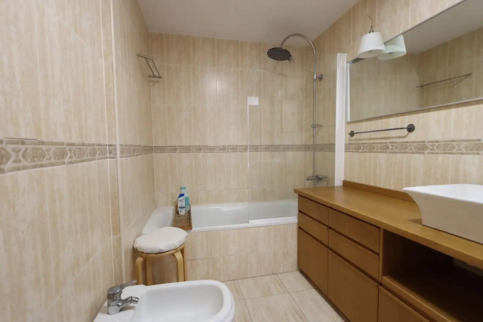 Baño de Ático en venta en La Pobla de Vallbona con Calefacción, Terraza y Trastero