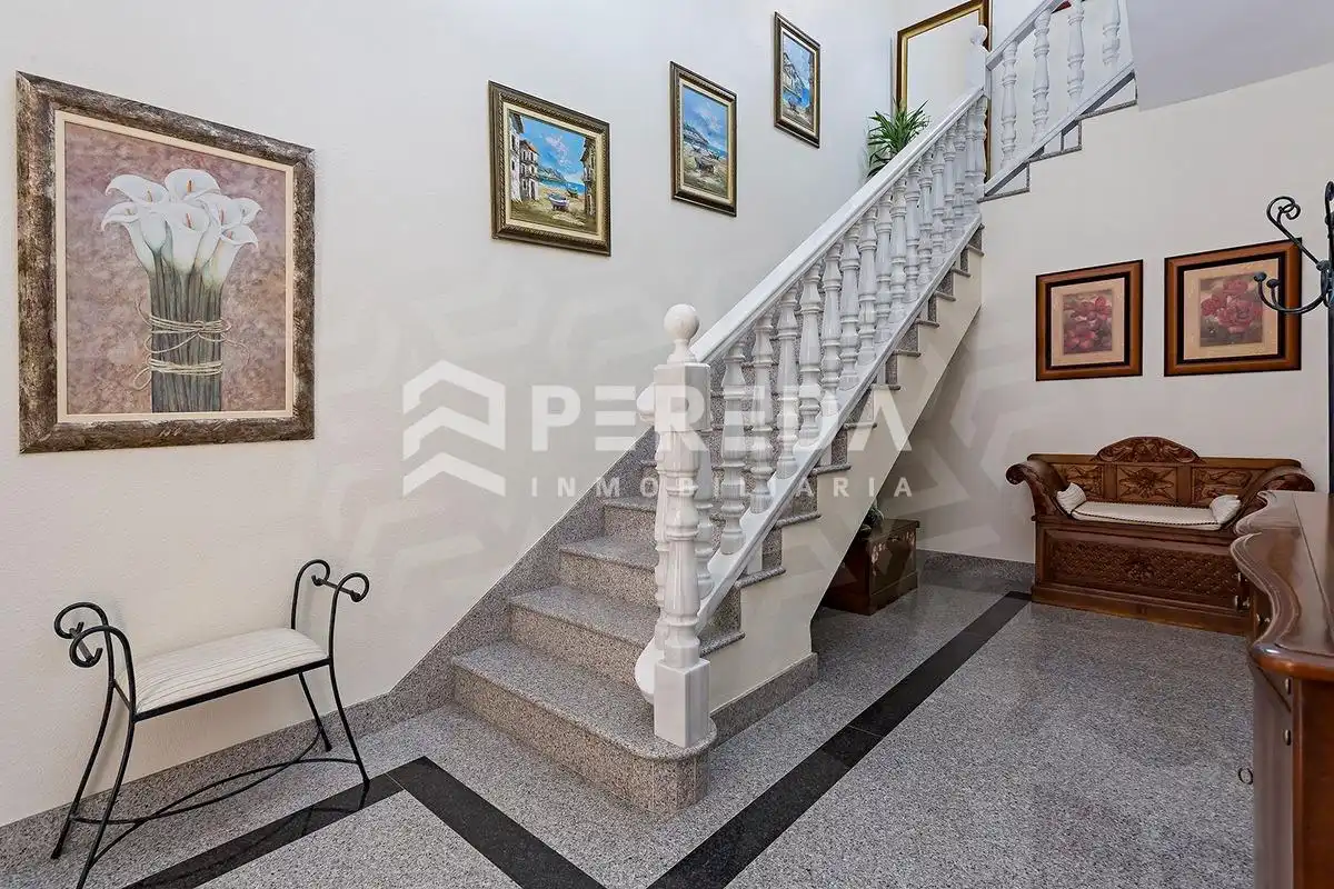Casa adosada en venta en Roquetas de Mar con Aire acondicionado, Jardín privado y Terraza
