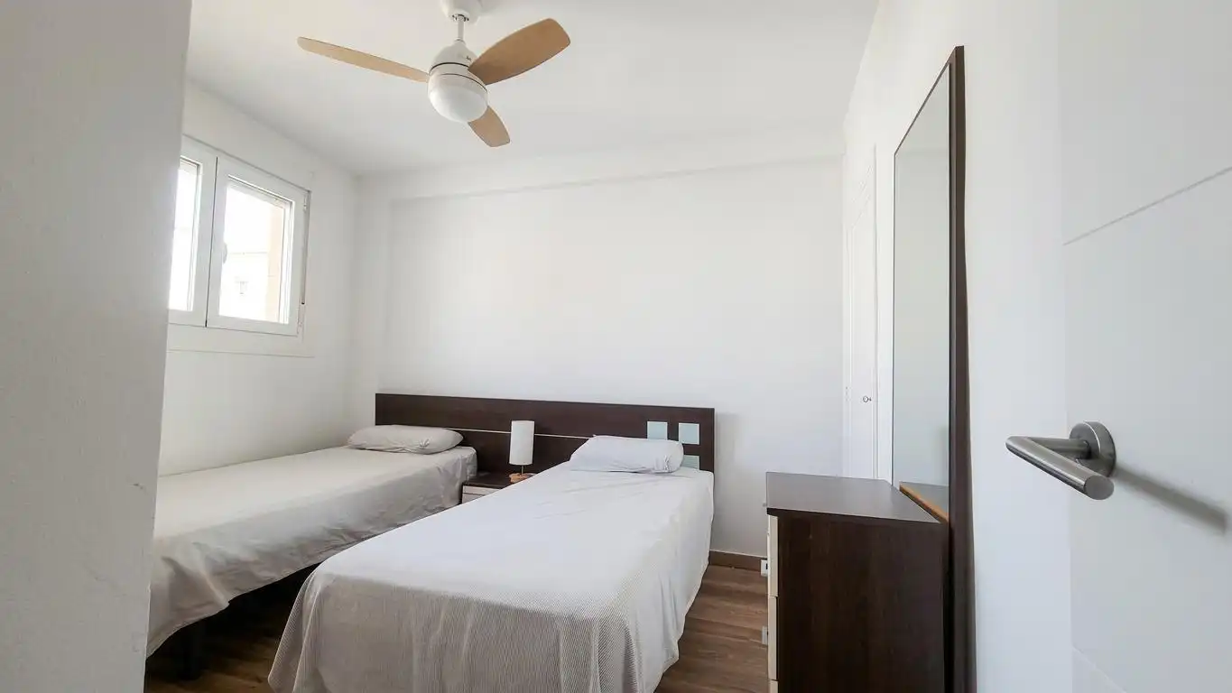 Flat with lift to rent in Ciudad Jardín - Tagarete - El Zapillo, imagen 14