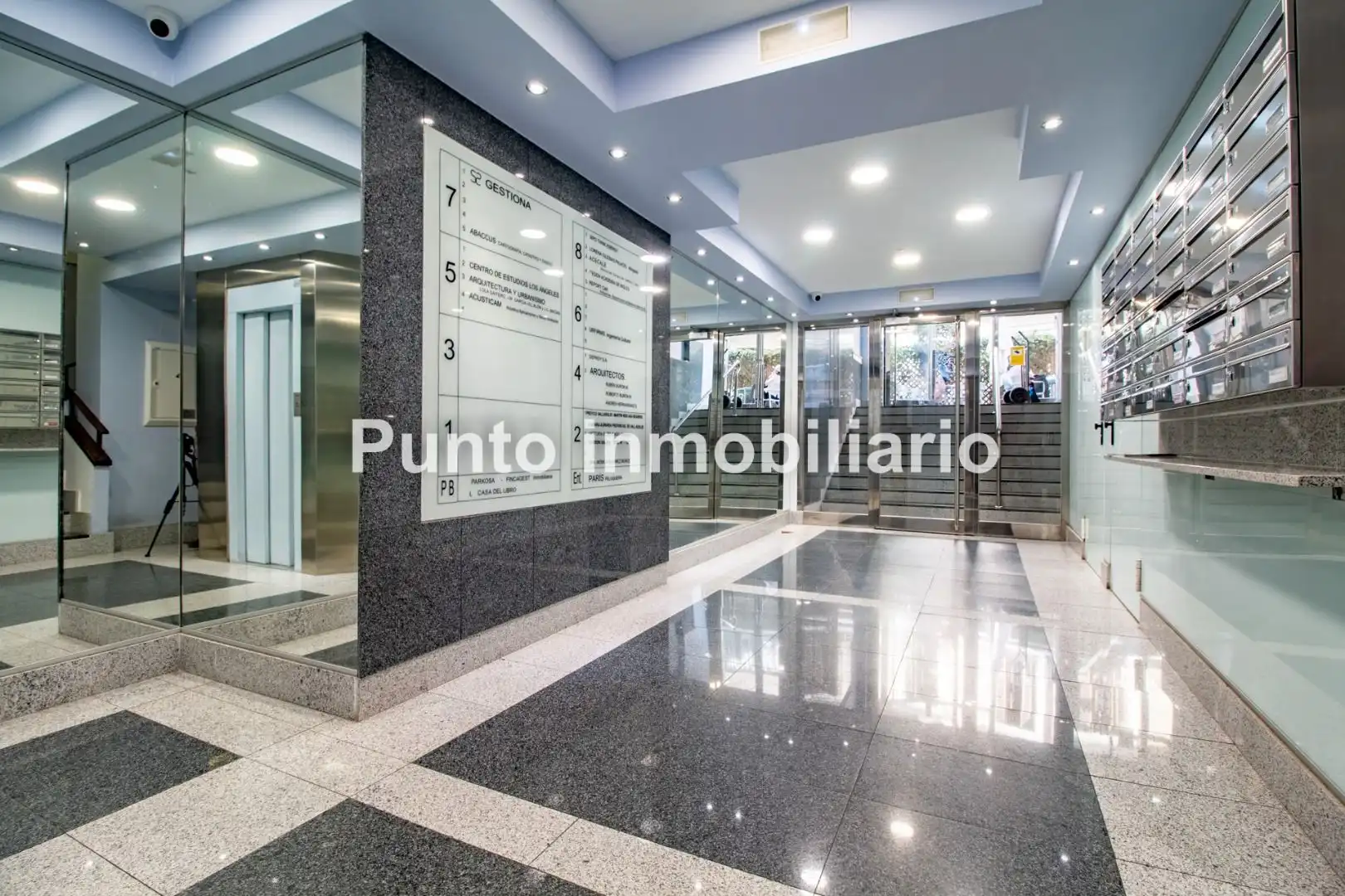 Oficina amb ascensor en venda a Calle Claudio Moyano, imagen 25
