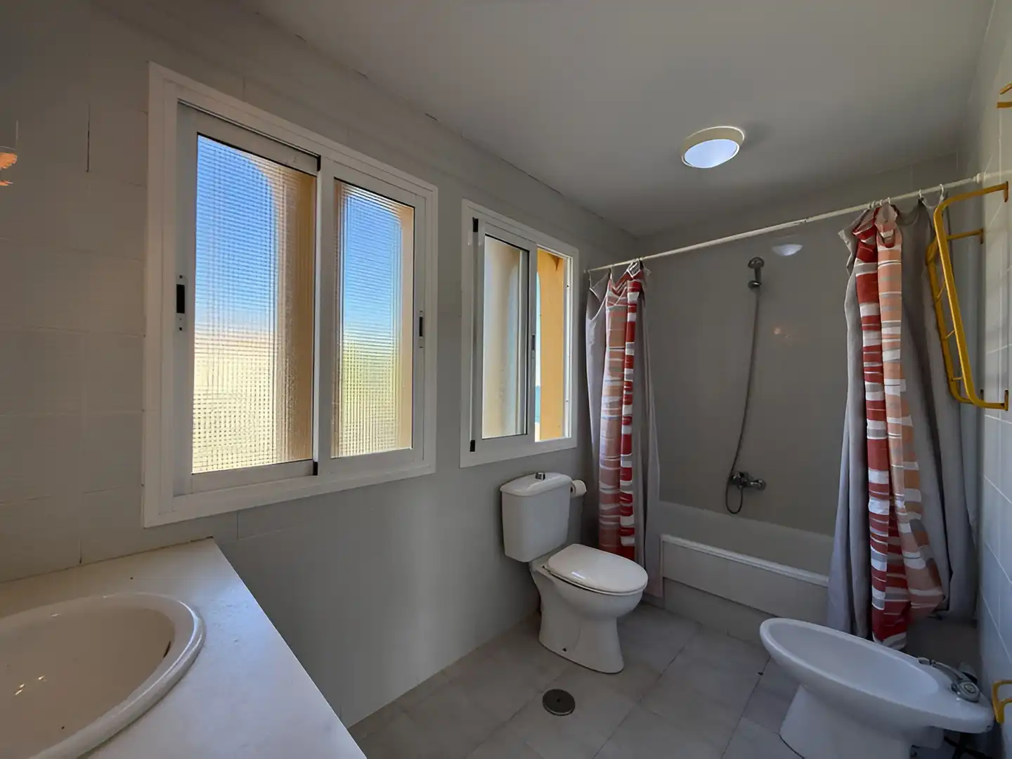 Reihenhaus mit Pool zum Verkauf in Casares pueblo, imagen 16