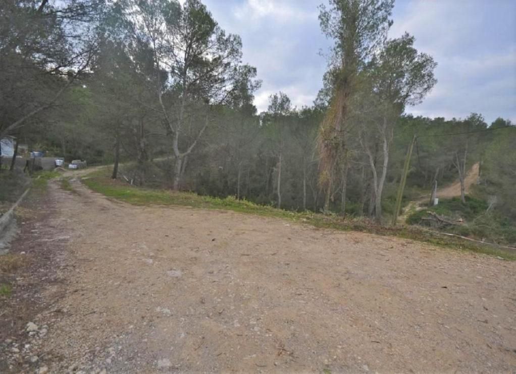 Terreno en venta en Canyelles