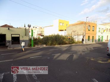 Terrenys i solars en venda a Playa Jardín