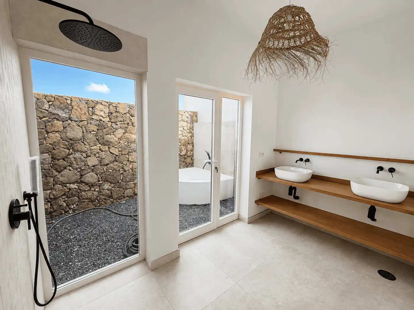 Bathroom of Houses for sale in Haría  with Private garden and Swimming Pool