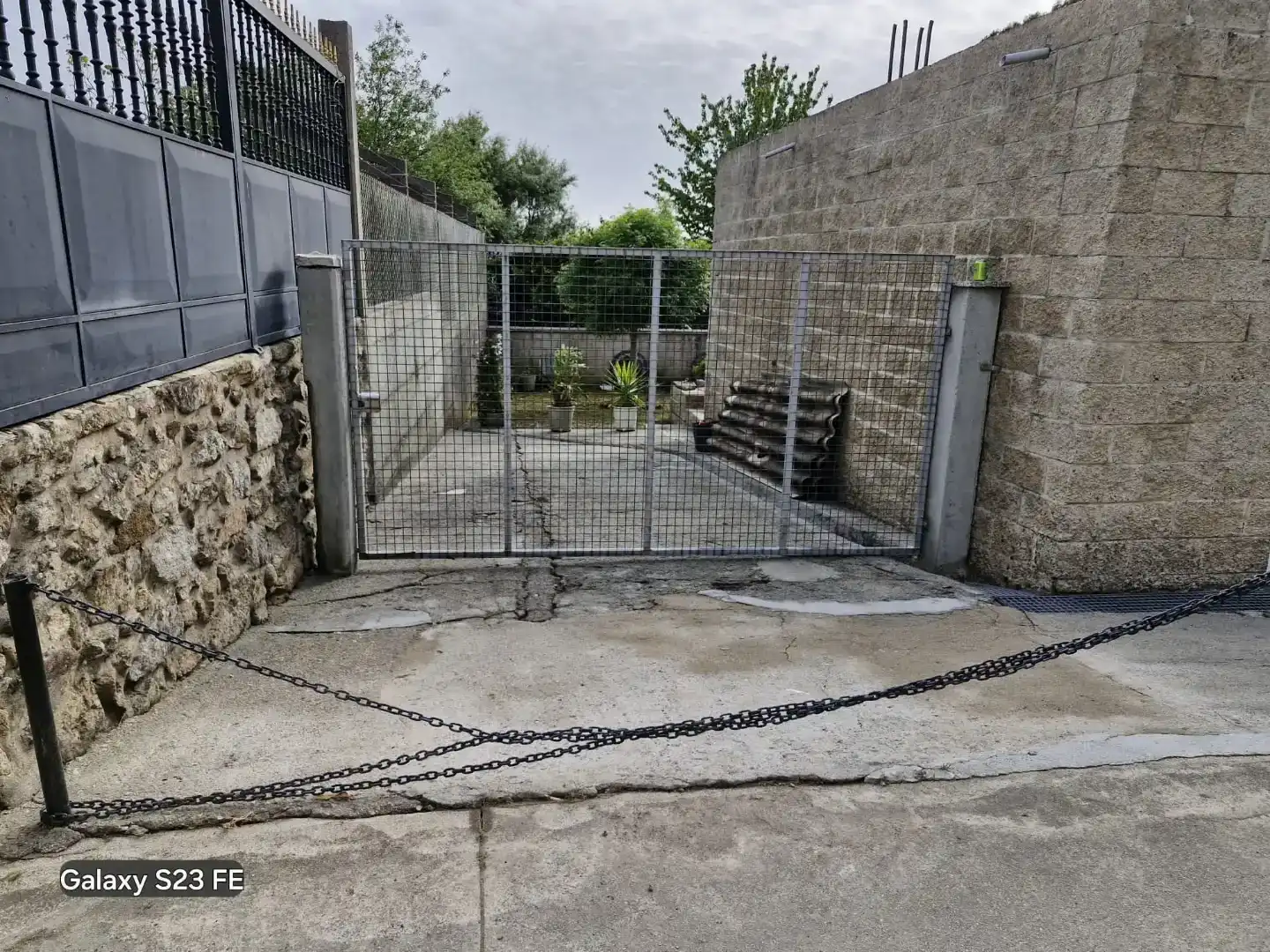 Parking of Houses for sale in Outes, A Coruña