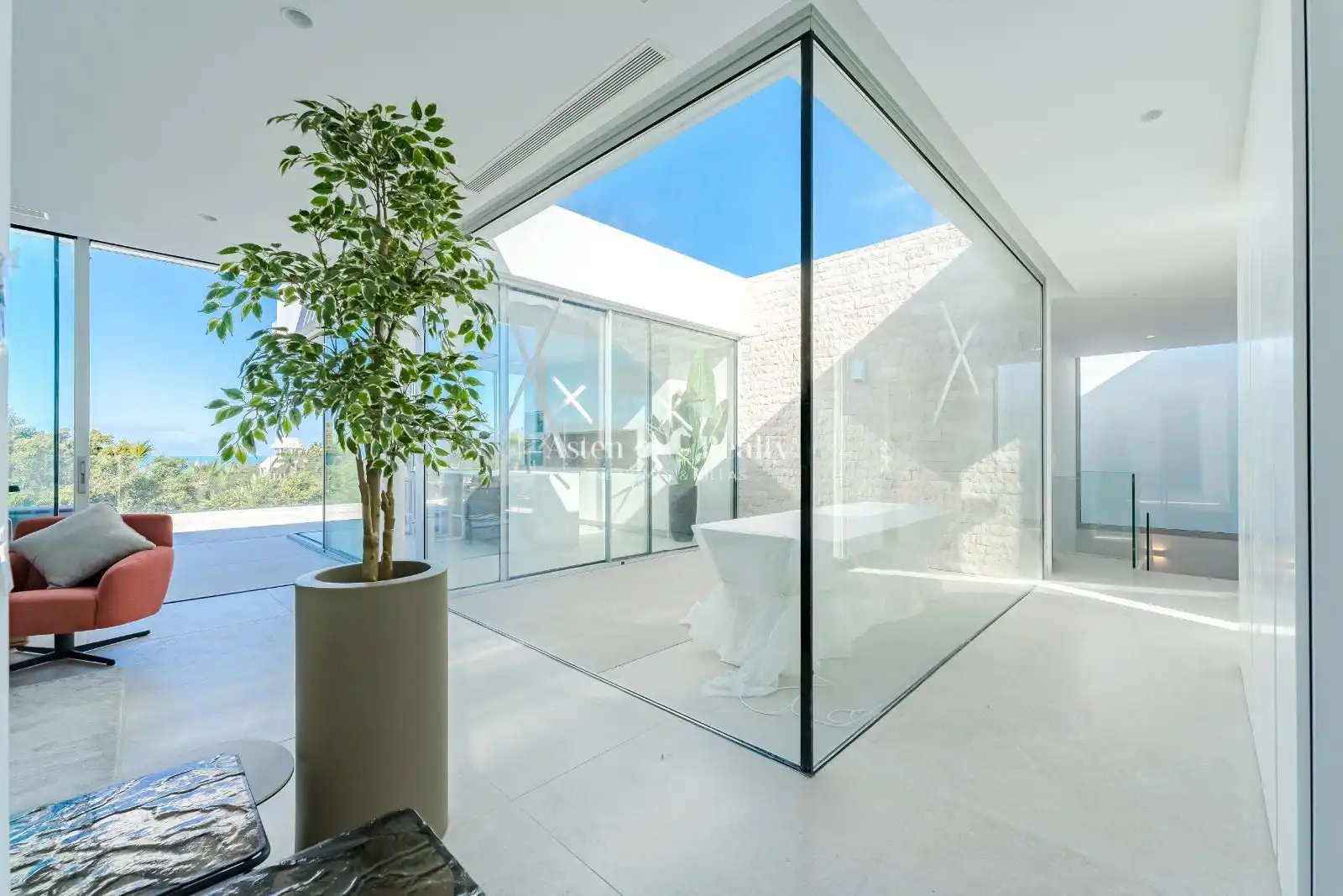 House with pool for sale in Luxemburgo, imagen 2