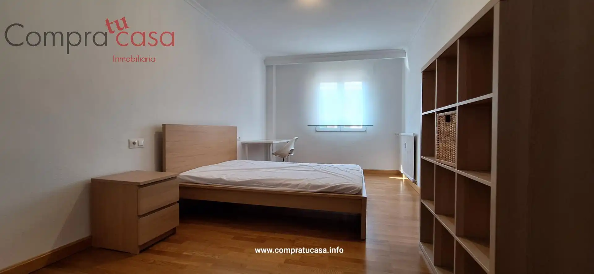 Habitación de Piso de alquiler en Segovia con Calefacción, Terraza y Amueblado