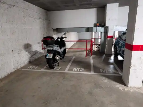 Parking of Garage for rent in Terrassa  with Alarm