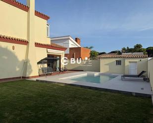 Garden of House or chalet for sale in Chiclana de la Frontera  with Air Conditioner, Heating and Private garden