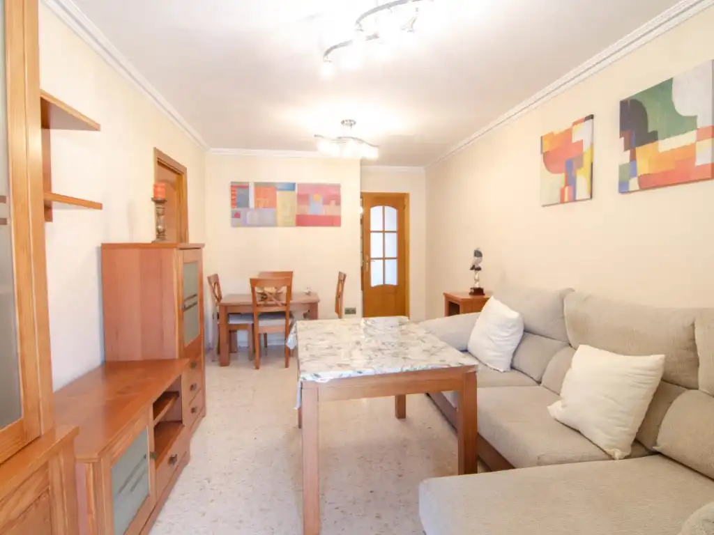 Sala d'estar de Pis en venda en La Rinconada