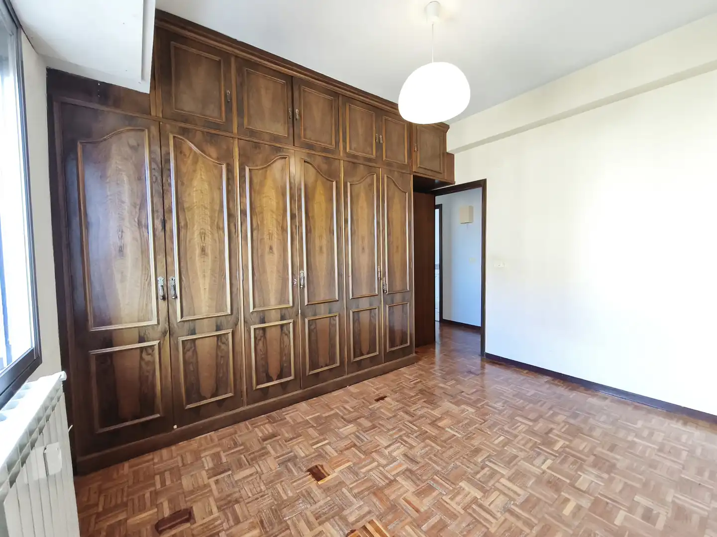 Habitación de Piso en venta en  Logroño con Calefacción, Terraza y Balcón
