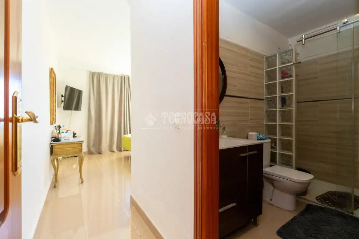 Habitación de Piso en venta en Granadilla de Abona con Trastero