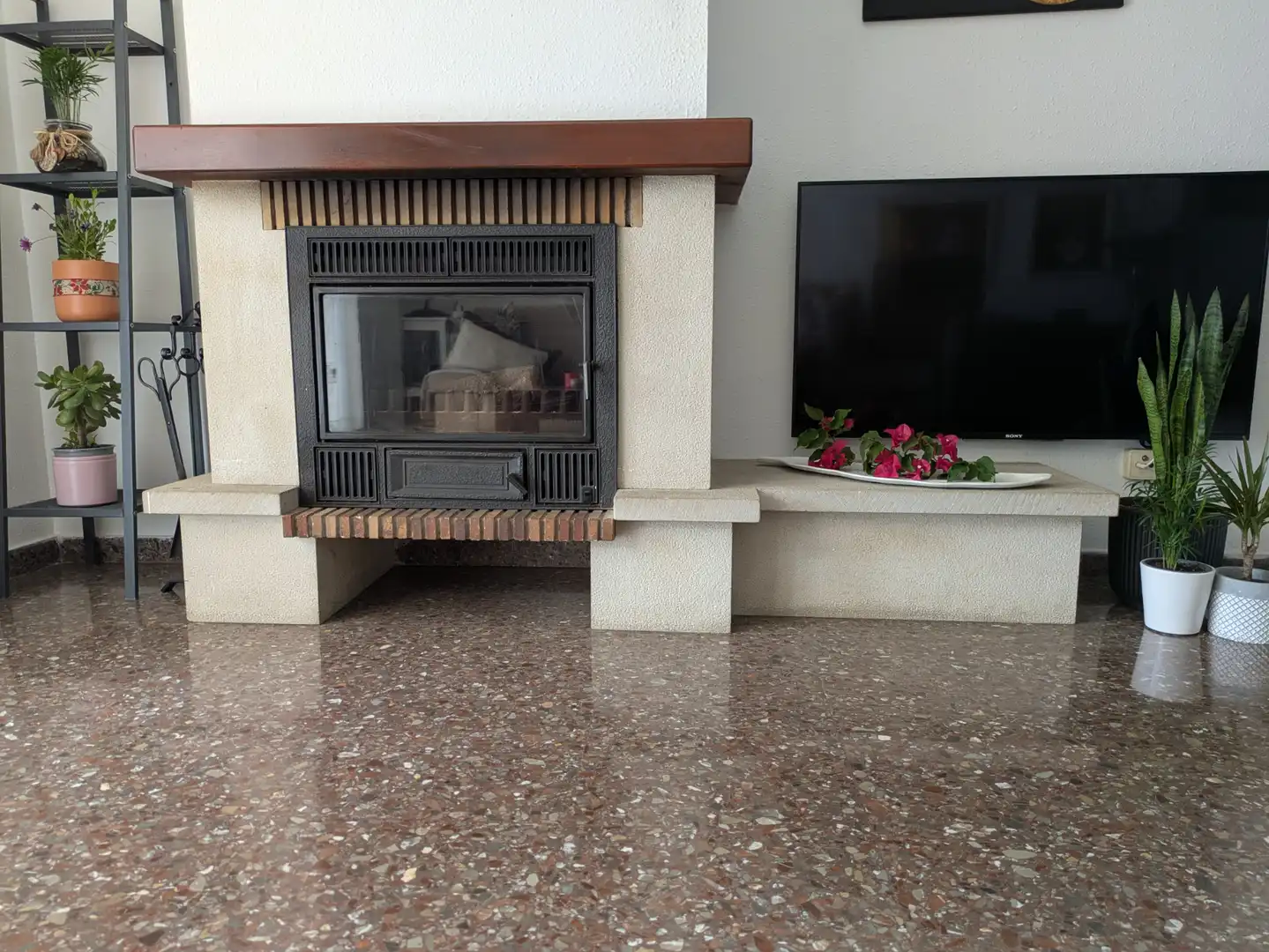 Sala de estar de Casa adosada en venta en Santa Coloma de Gramenet con Terraza y Balcón