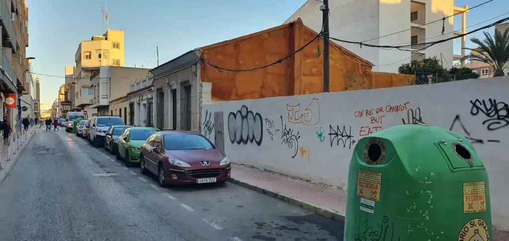 Vista exterior de Terreno en venta en Torrevieja