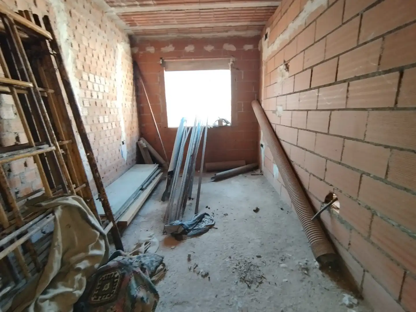 Casa adosada en venda en Tomelloso amb Terrassa i Balcó