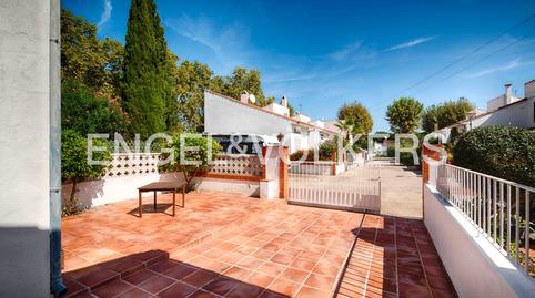 Foto 2 de Casa adosada en venda a Carrer Montseny, Carlit - Montseny, Empuriabrava