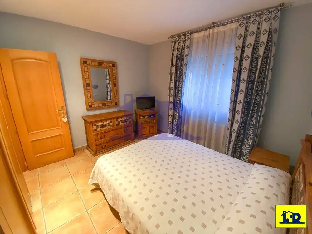 Bedroom of Houses for sale in Arcas del Villar  with Terrace, Storage room and Swimming Pool