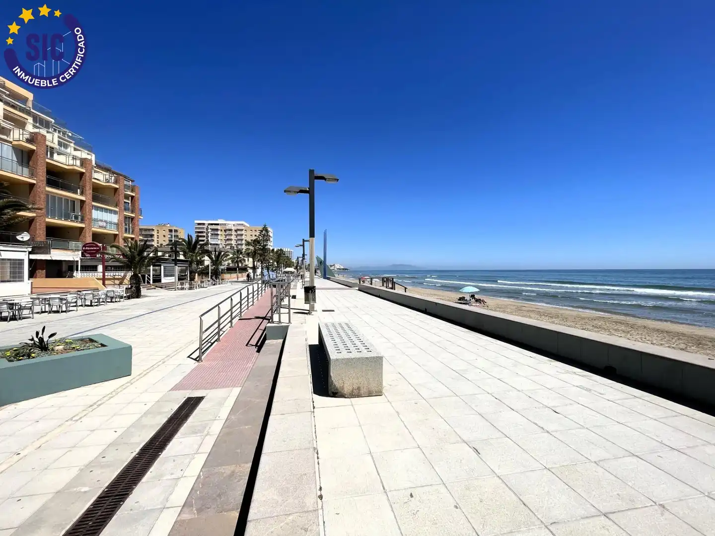 Vista exterior de Casa adosada en venta en Oropesa del Mar / Orpesa con Aire acondicionado, Calefacción y Terraza