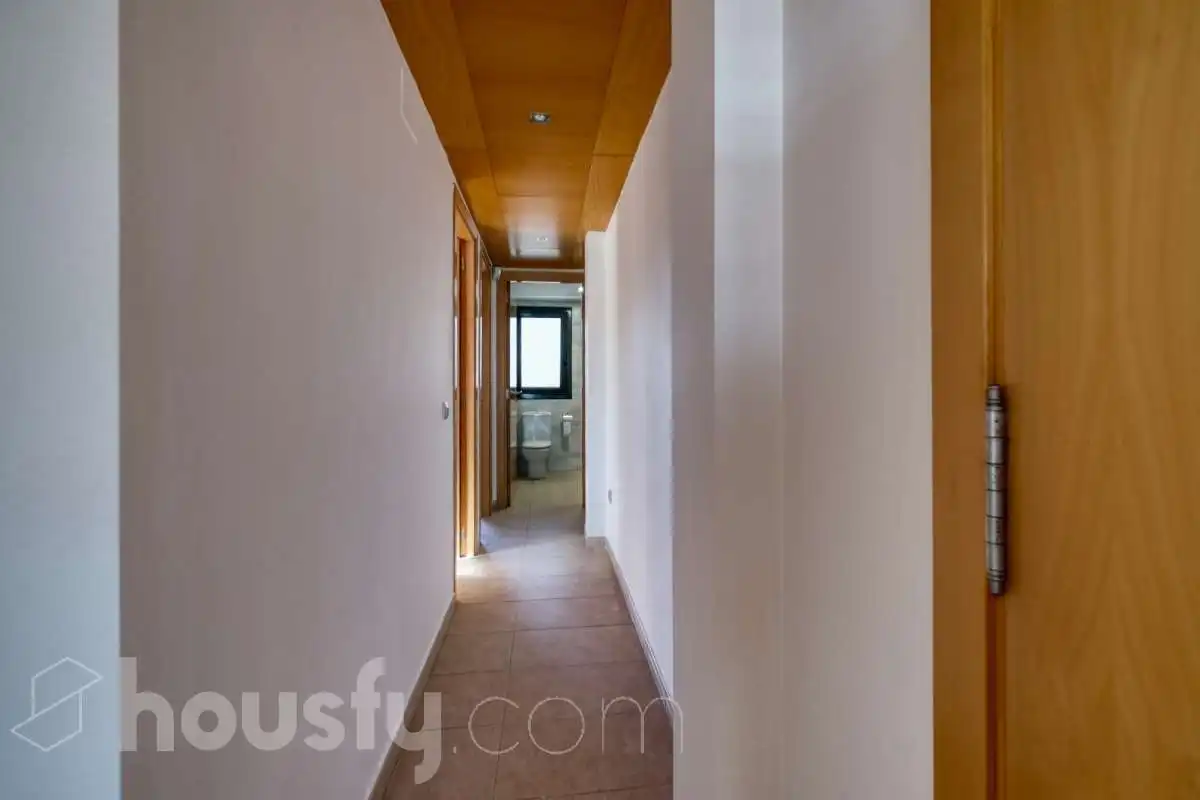 Maisonette zum Verkauf in Roda de Berà mit Klimaanlage, Terrasse und Abstellraum