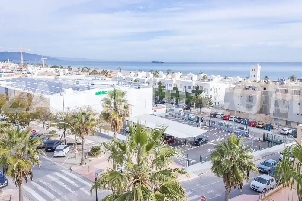 Vista exterior de Ático en venta en Garrucha con Aire acondicionado, Calefacción y Terraza