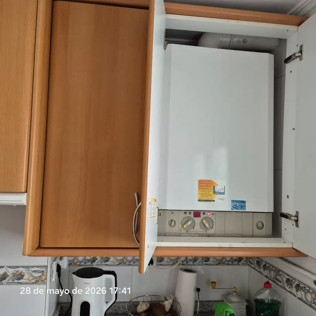 Küche von Wohnung zum Verkauf in León Capital  mit Heizung, Parkett und Terrasse