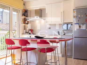 Appartement avec balcon à vendre à Carrer de les Drassanes