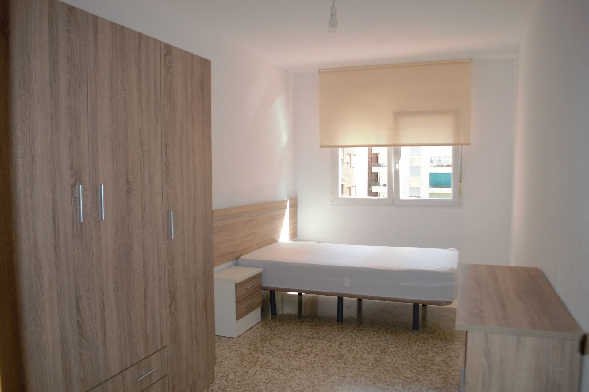 Bedroom of Flat to share in  Granada Capital  with Furnished, Oven and Washing machine
