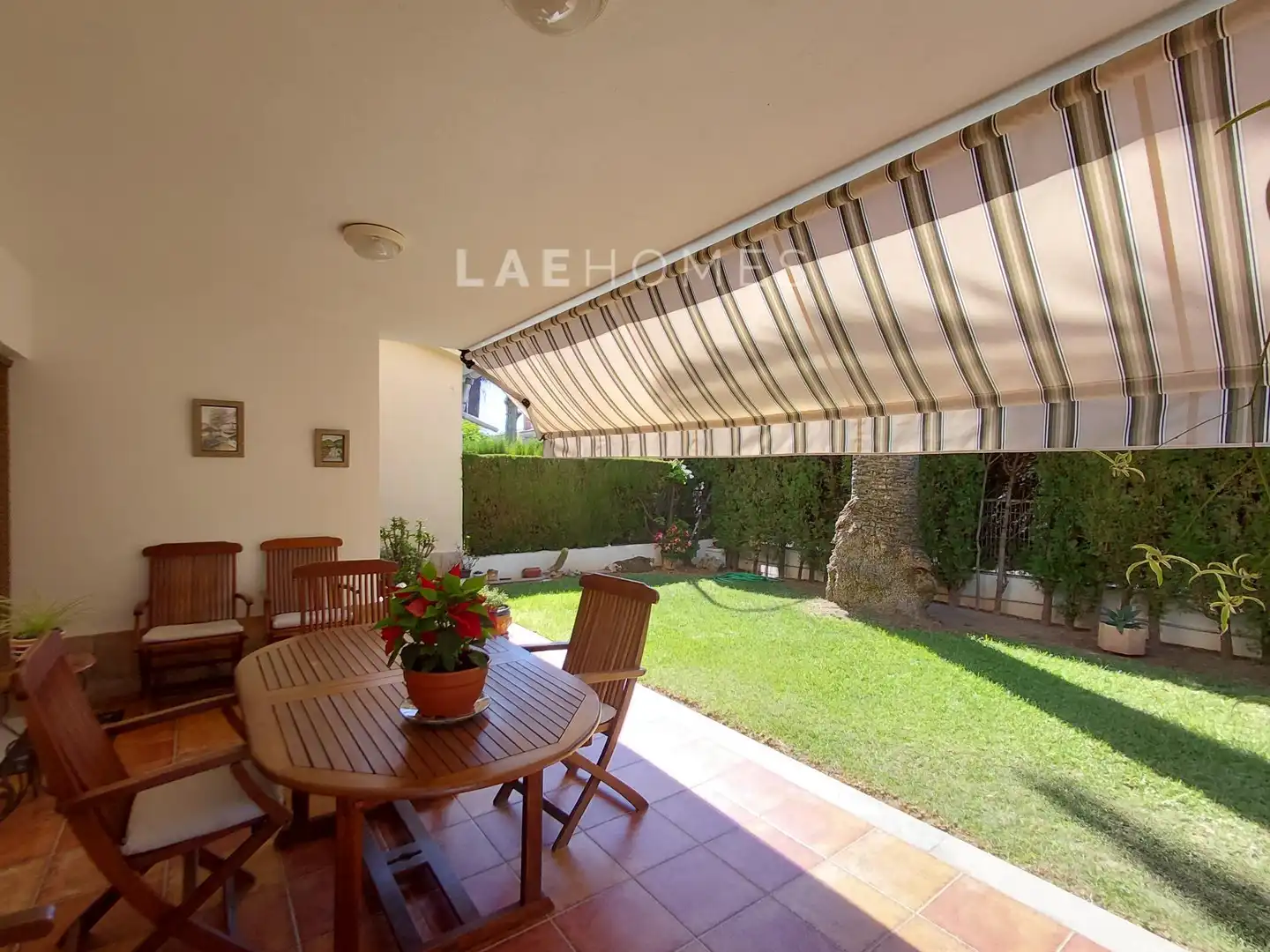 Casa aparellada amb terrassa en venda a Heliópolis, imagen 28