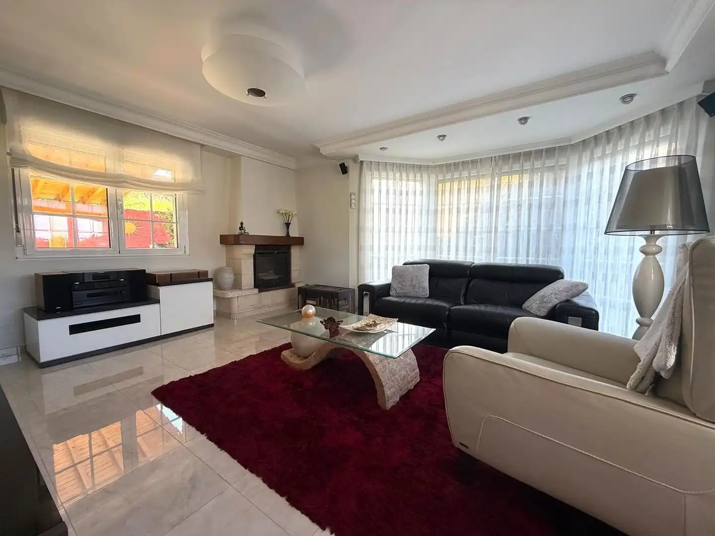 Sala de estar de Casa o chalet en venta en Gijón  con Calefacción, Terraza y Piscina