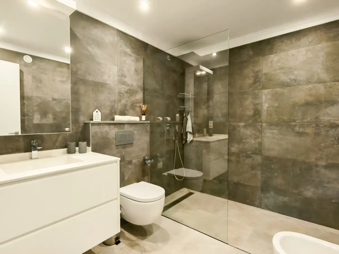 Bathroom of Houses for sale in Dénia  with Air Conditioner, Heating and Private garden